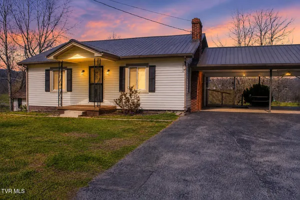 $129,900 | 6284 Highway 421, Pennington Gap, VA 24277