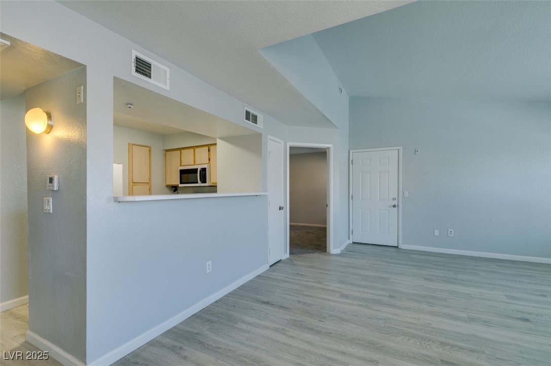 8101 West Flamingo Road, Unit 2113 Las Vegas, NV 89147 - Photo 20 of 36