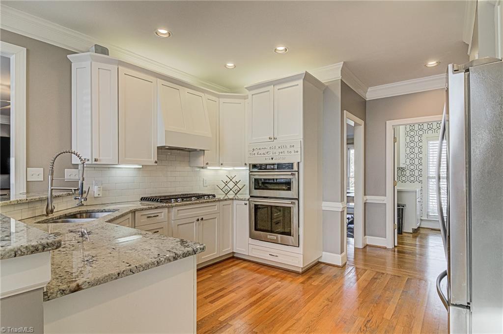8805 Case Ridge Drive Oak Ridge, NC 27310 - Photo 13 of 45
