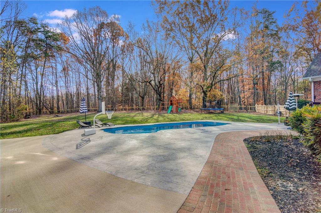 8805 Case Ridge Drive Oak Ridge, NC 27310 - Photo 30 of 45