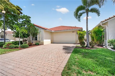 $369,900 | 8816 Cascades Isle Boulevard, Estero, FL 33928