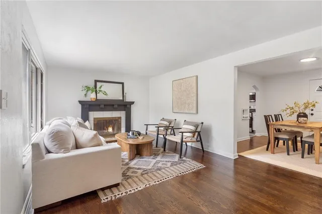 $308,900 | 710 East 73rd Street, Kansas City, MO 64131