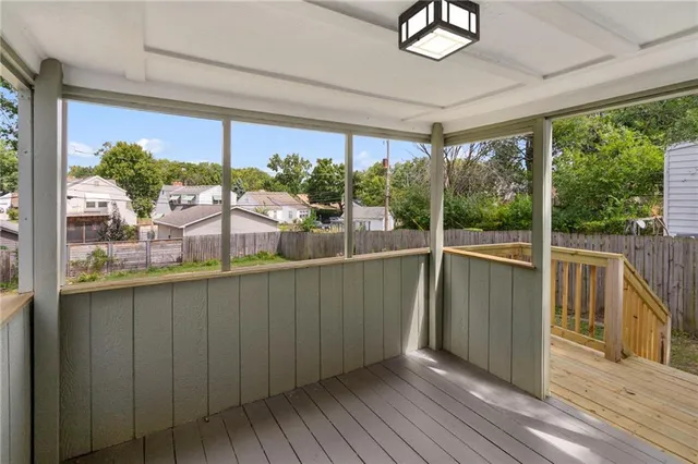 $308,900 | 710 East 73rd Street, Kansas City, MO 64131