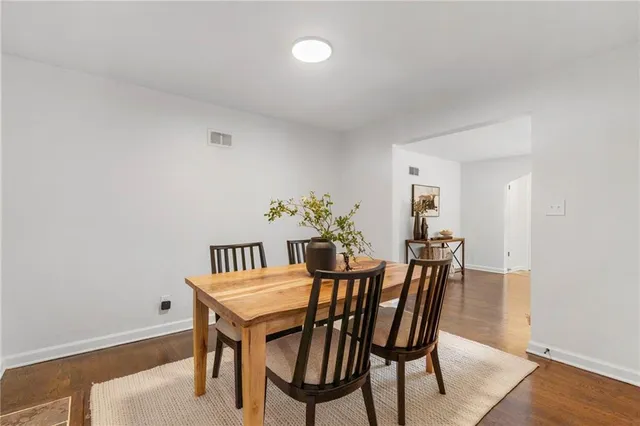 $308,900 | 710 East 73rd Street, Kansas City, MO 64131