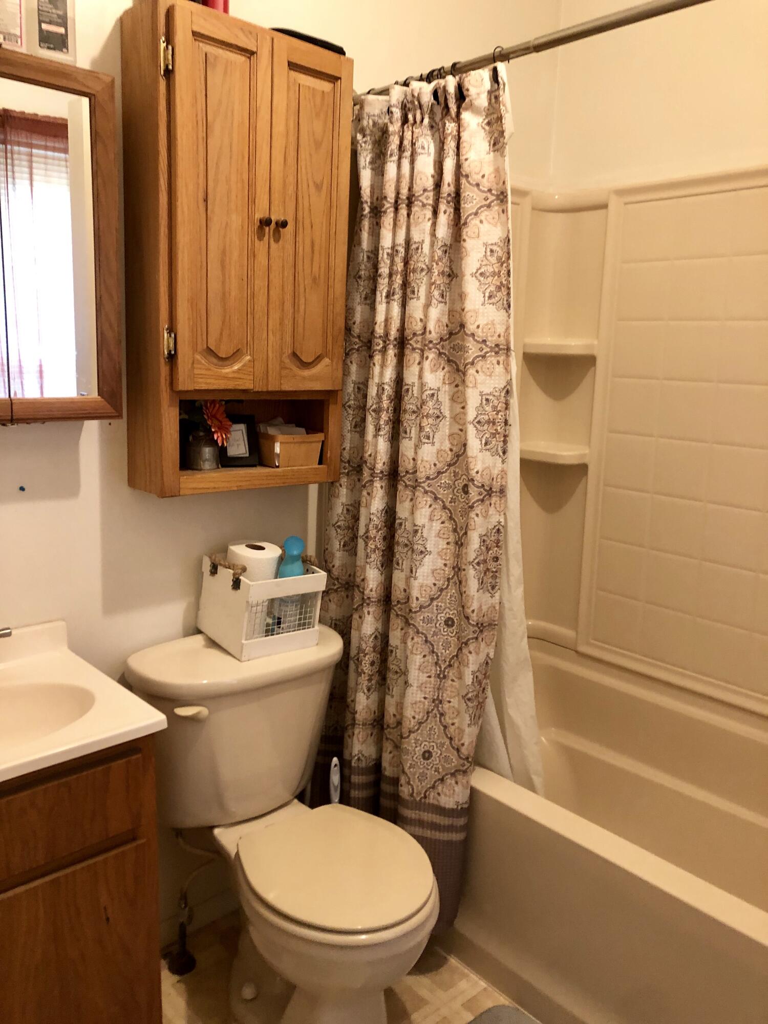 308 East Prairie Ronde Street Dowagiac, MI 49047 - Photo 6 of 13 fullsizeoutput_2629