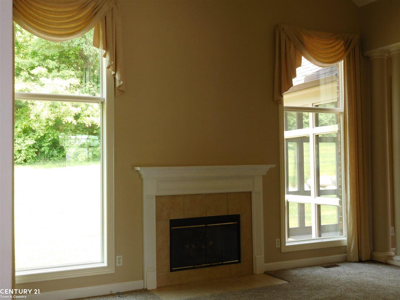 4675 Oakhurst Ridge Road Clarkston, MI 48348 - Photo 19 of 47