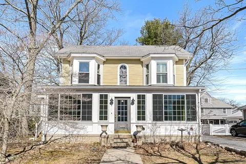 $1,199,000 | 53 Lake Street, Winchester, MA 01890
