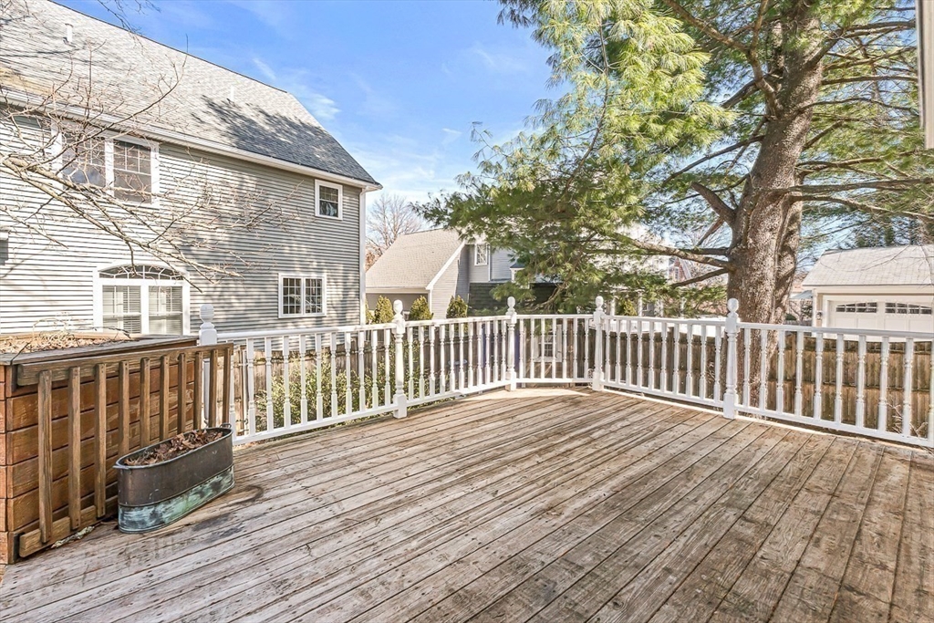 53 Lake Street Winchester, MA 01890 - Photo 26 of 31