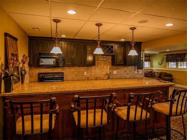 8 Stratton Drive Westborough, MA 01581 - Photo 24 of 30 a kitchen with a table and chairs in it