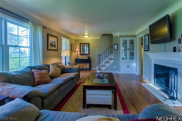 5210 East Farnhurst Road Cleveland, OH 44124 - Photo 5 of 25 Gallery Image 5