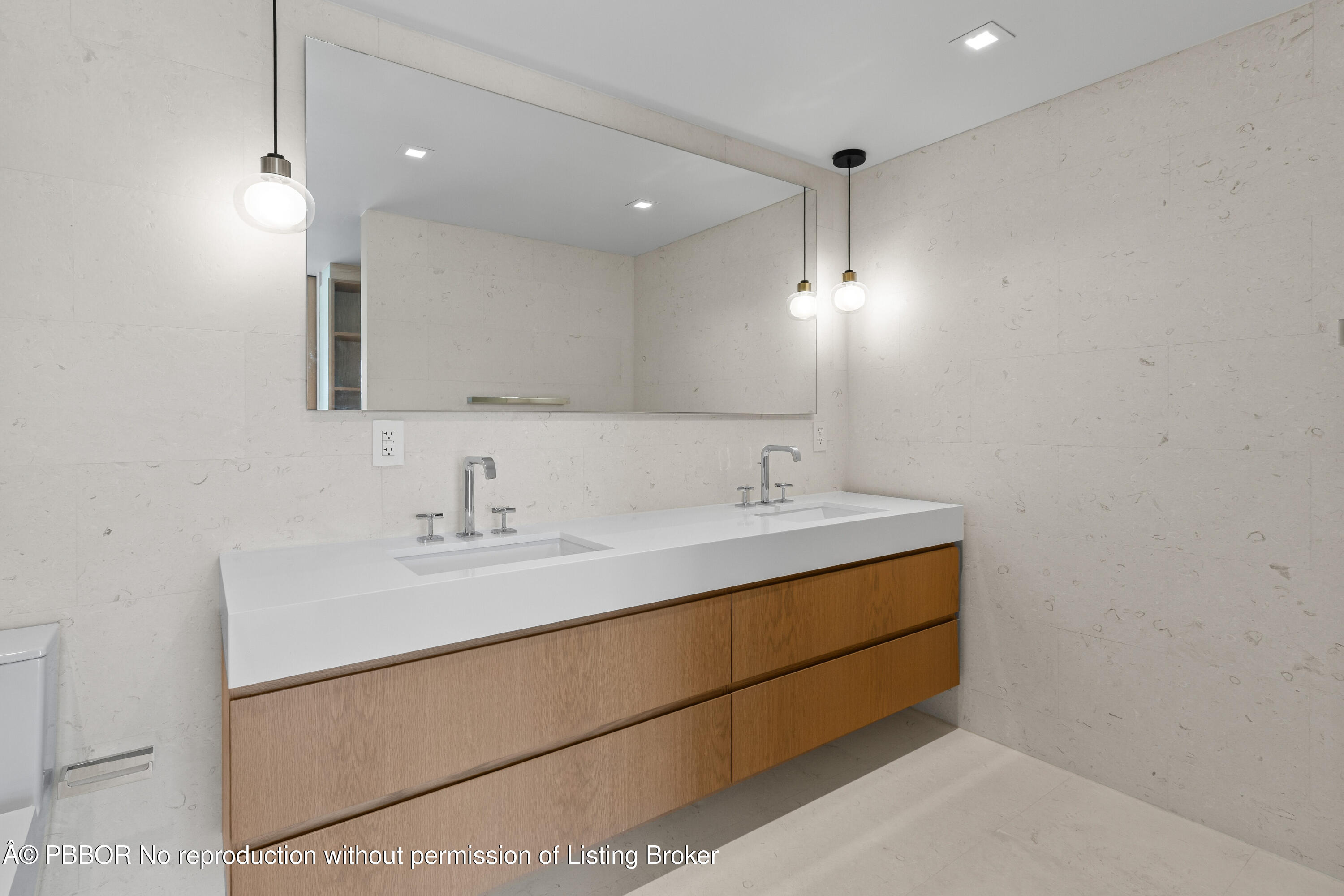 2185 Ibis Isle Road, Unit 1 Palm Beach, FL 33480 - Photo 25 of 44 master bath