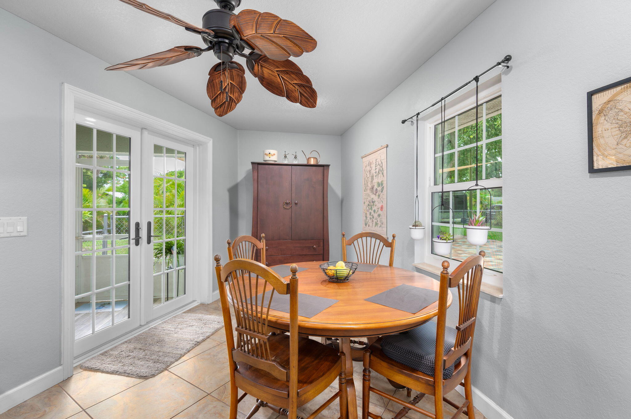 606 Gregory Street Fort Pierce, FL 34982 - Photo 12 of 27 Dining Area