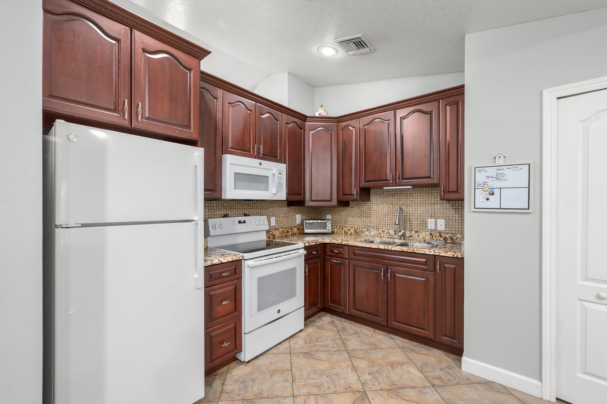 606 Gregory Street Fort Pierce, FL 34982 - Photo 10 of 27 Kitchen