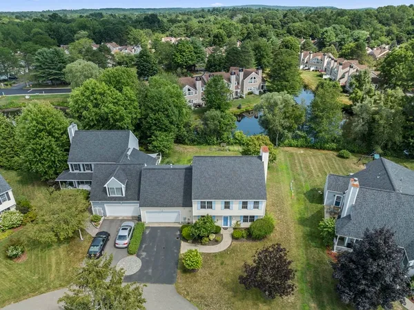 $819,000 | 24 Pelican Drive, Unit 24, Walpole, MA 02081