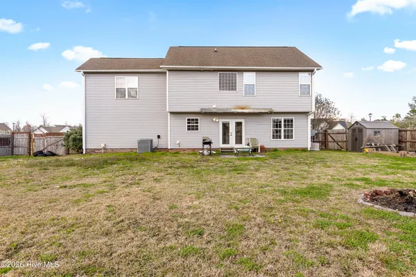 $2,150 | 111 Louie Lane, Jacksonville, NC 28540