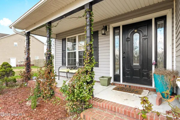 $2,150 | 111 Louie Lane, Jacksonville, NC 28540