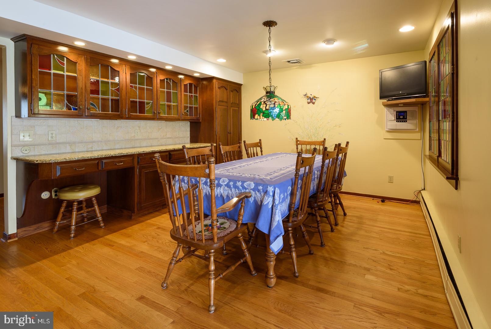 2915 Tower Road Huntingdon Valley, PA 19006 - Photo 26 of 106 Eating Area in Kitchen