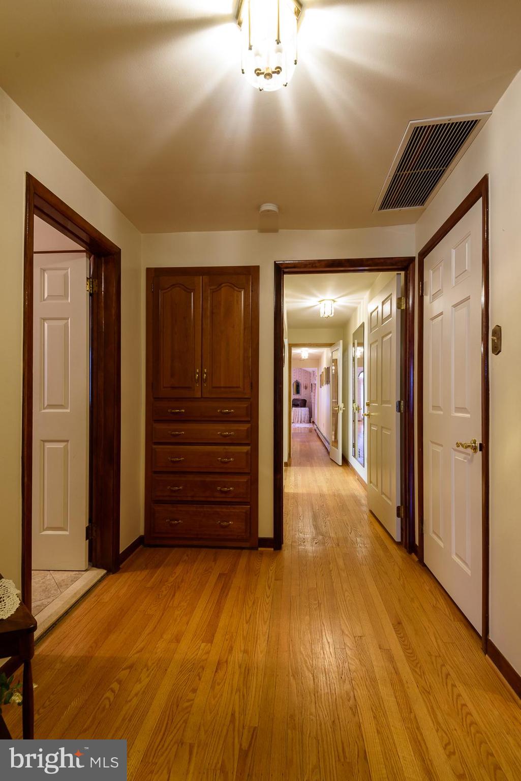 2915 Tower Road Huntingdon Valley, PA 19006 - Photo 33 of 106 Gallery Image 33