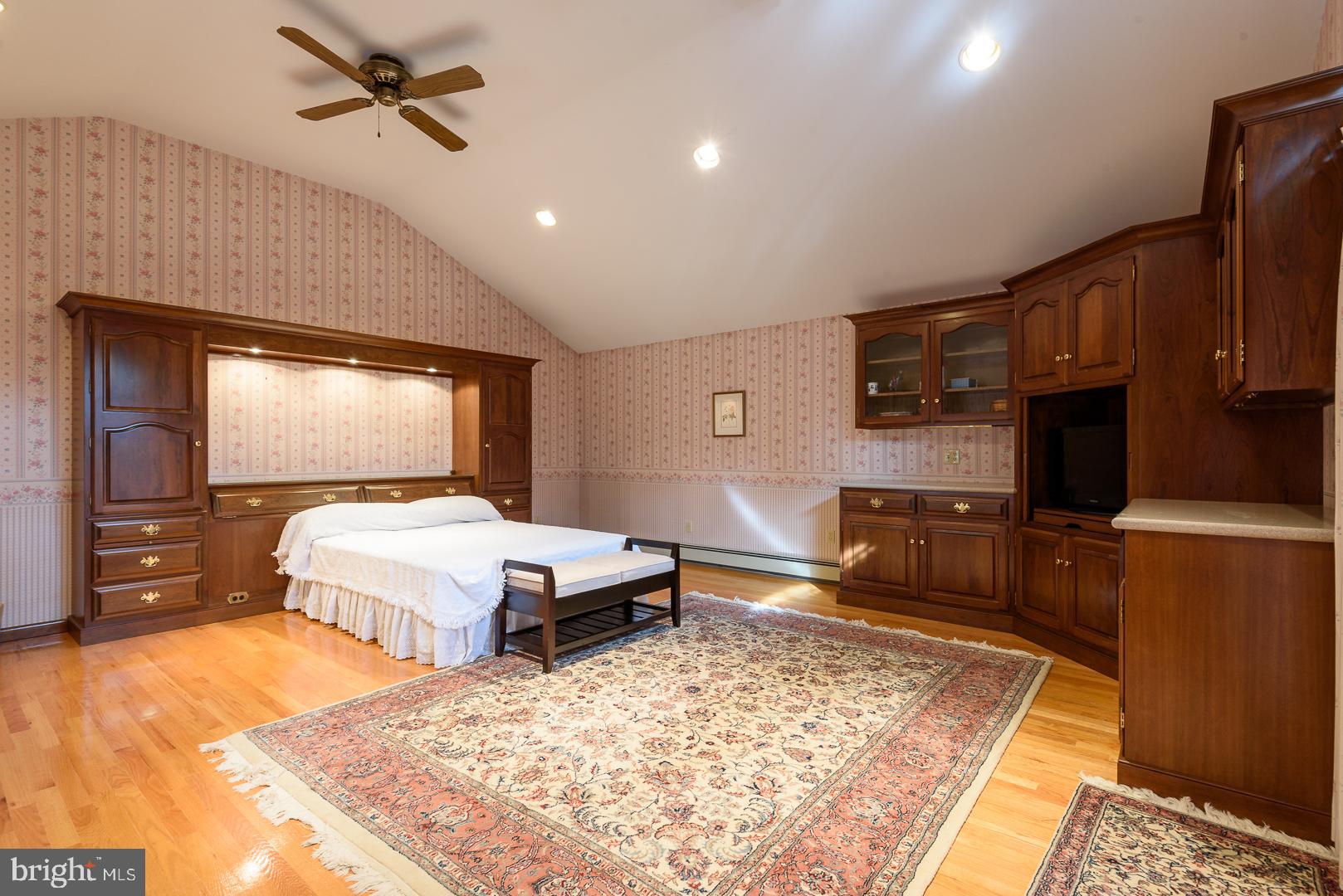 2915 Tower Road Huntingdon Valley, PA 19006 - Photo 35 of 106 Master Bedroom suite