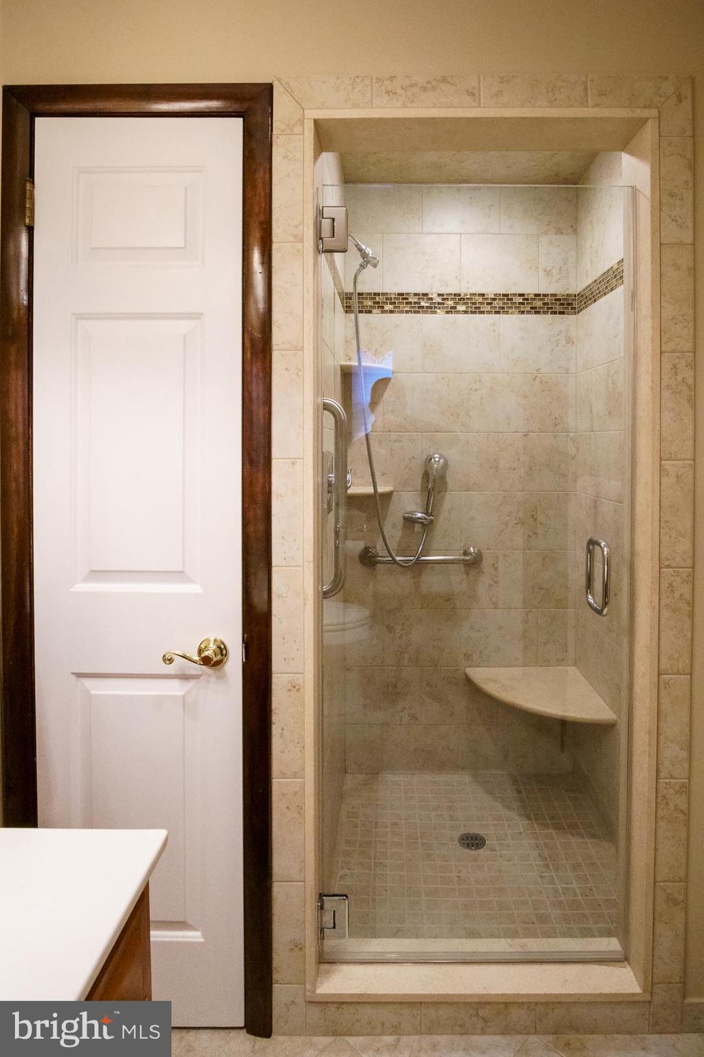 2915 Tower Road Huntingdon Valley, PA 19006 - Photo 50 of 106 Gallery Image 50