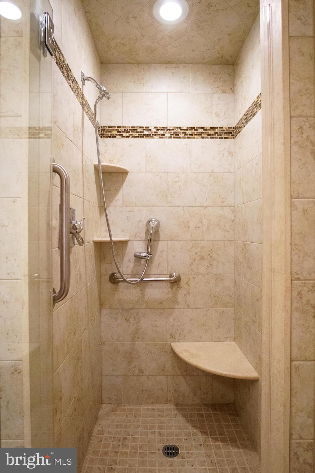 2915 Tower Road Huntingdon Valley, PA 19006 - Photo 51 of 106 Gallery Image 51