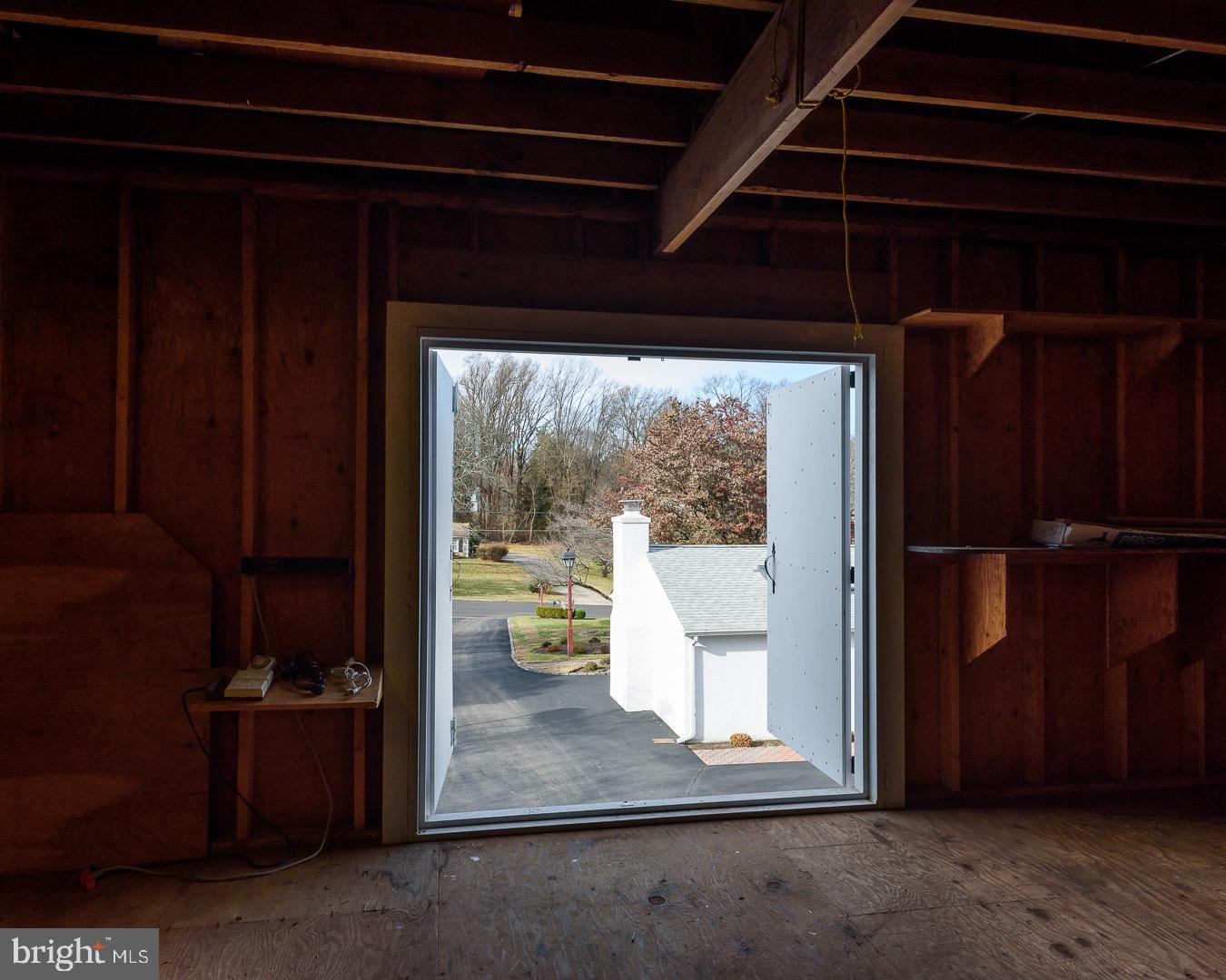 2915 Tower Road Huntingdon Valley, PA 19006 - Photo 95 of 106 Upper Level garage