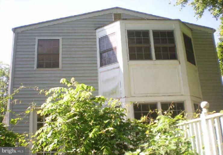 1909 Dennis Avenue Silver Spring, MD 20902 - Photo 7 of 7 Exterior (Rear)