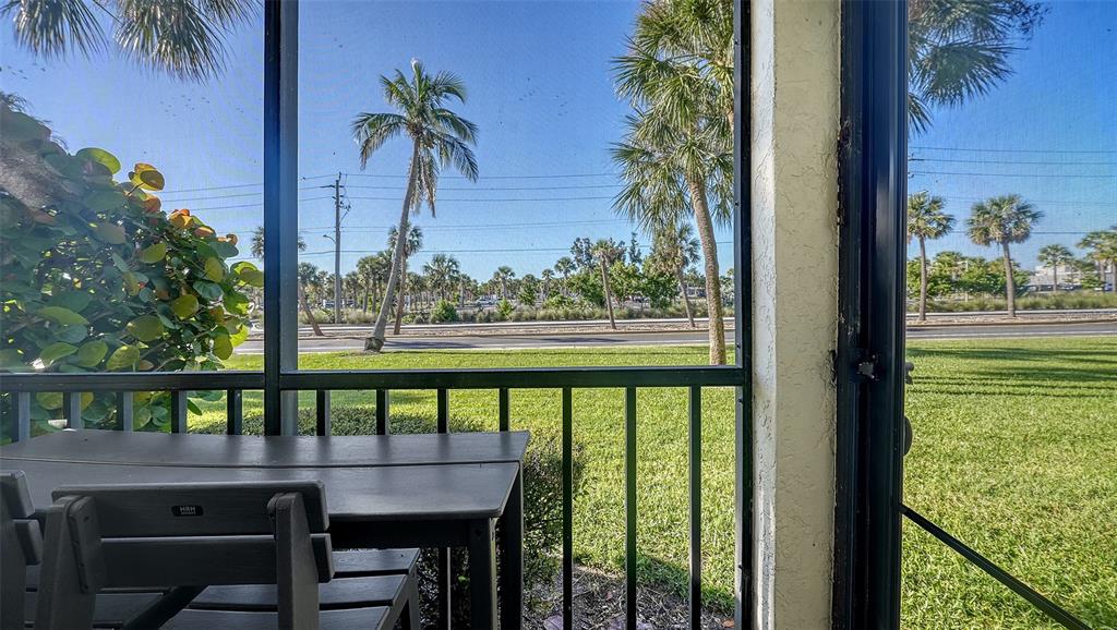 925 Beach Road, Unit 112 Siesta Key, FL 34242 - Photo 20 of 71 Gallery Image 20