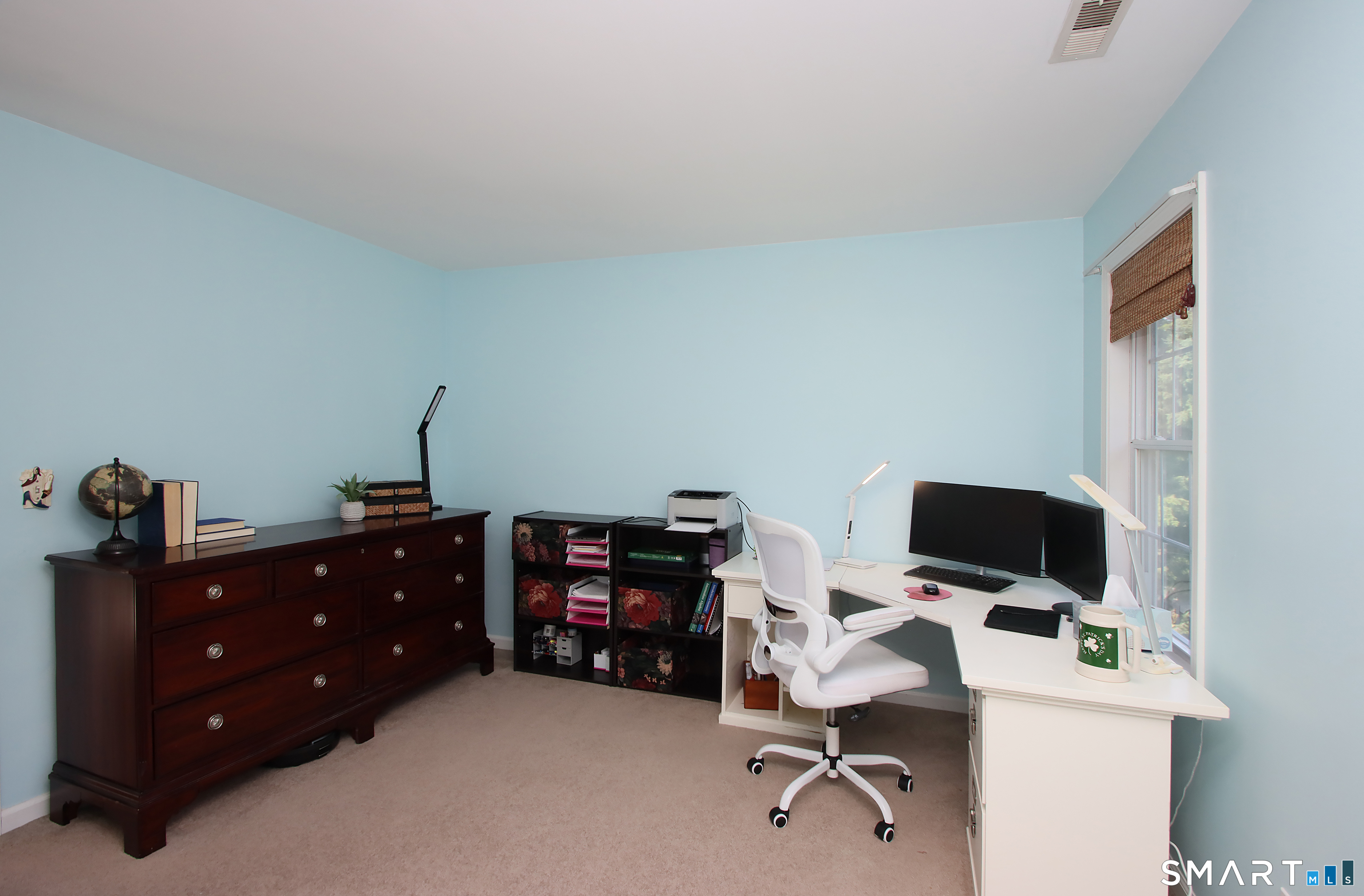 4 Meadow Road Newtown, CT 06470 - Photo 28 of 38