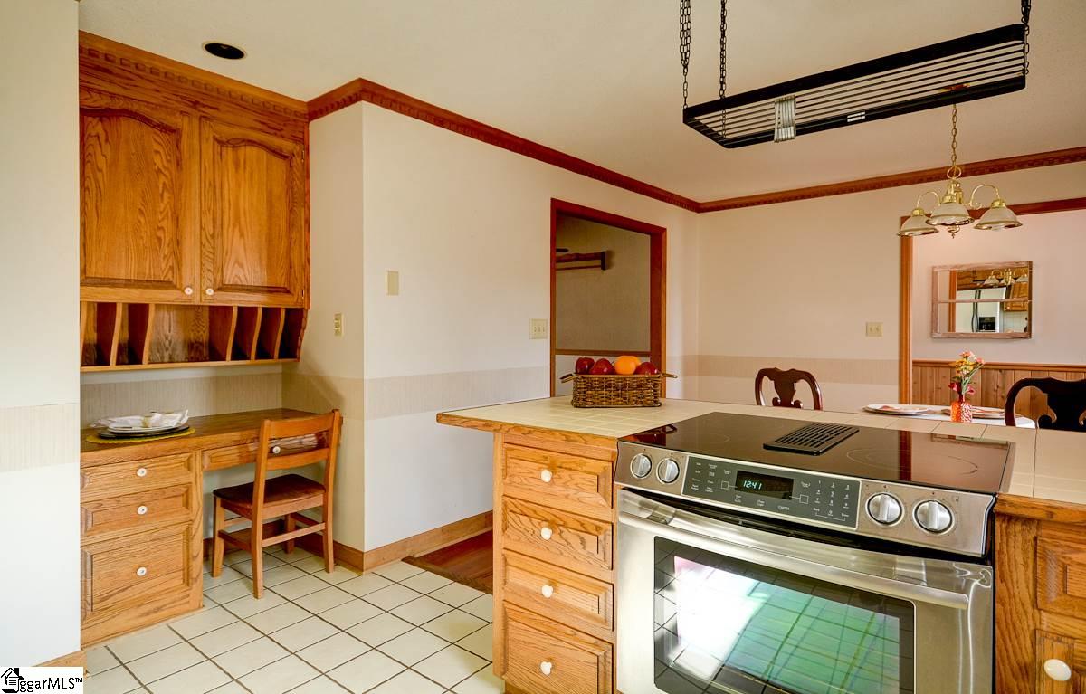 10 Wansley Road Taylors, SC 29687 - Photo 7 of 35 Gallery Image 7