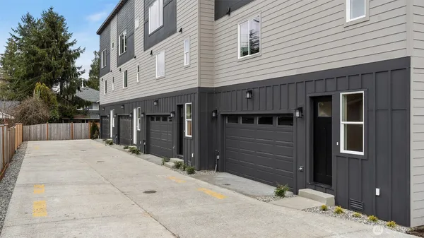 $549,000 | 225 106th Street Southwest, Unit A1, Everett, WA 98204