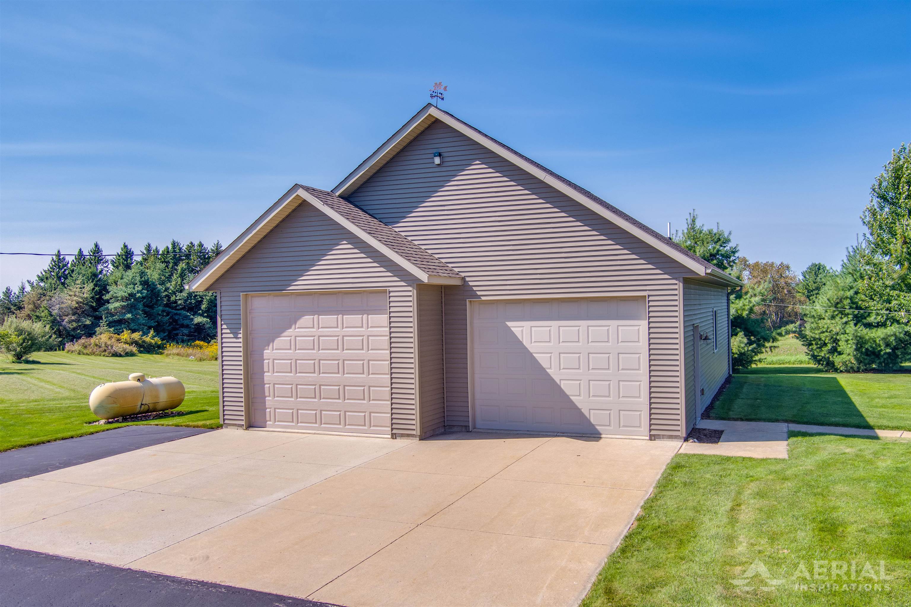 2086 State Road West Branch, MI 48661 - Photo 4 of 40 1928426-8c5df24e-4109-411c-8c4c-f9c94fd1b652.JPG