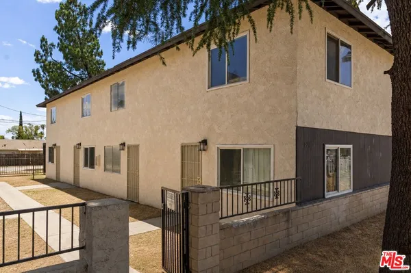$990,000 | 221 East 19th Street, San Bernardino, CA 92404