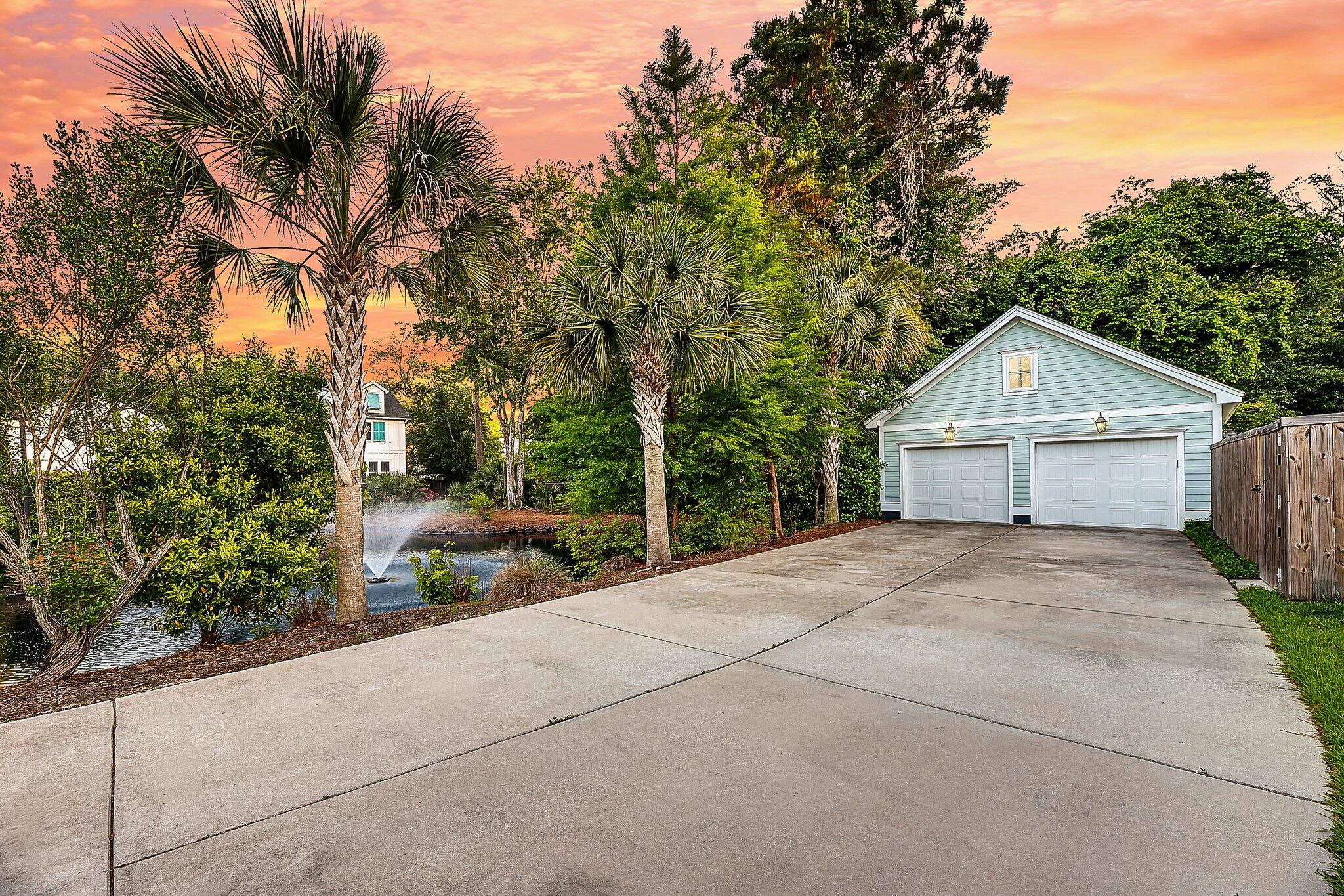 609 Bootlegger Lane Charleston, SC 29412 - Photo 38 of 42 CREM - 609 Bootlegger Twilights-4