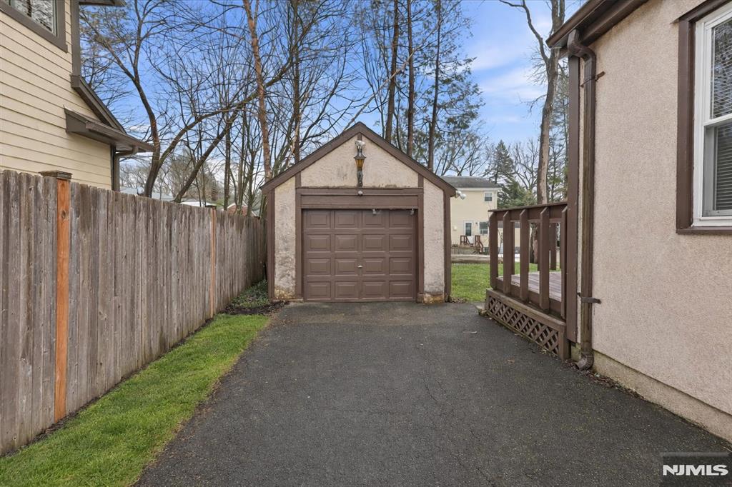 92 George Street Tenafly, NJ 07670 - Photo 14 of 16