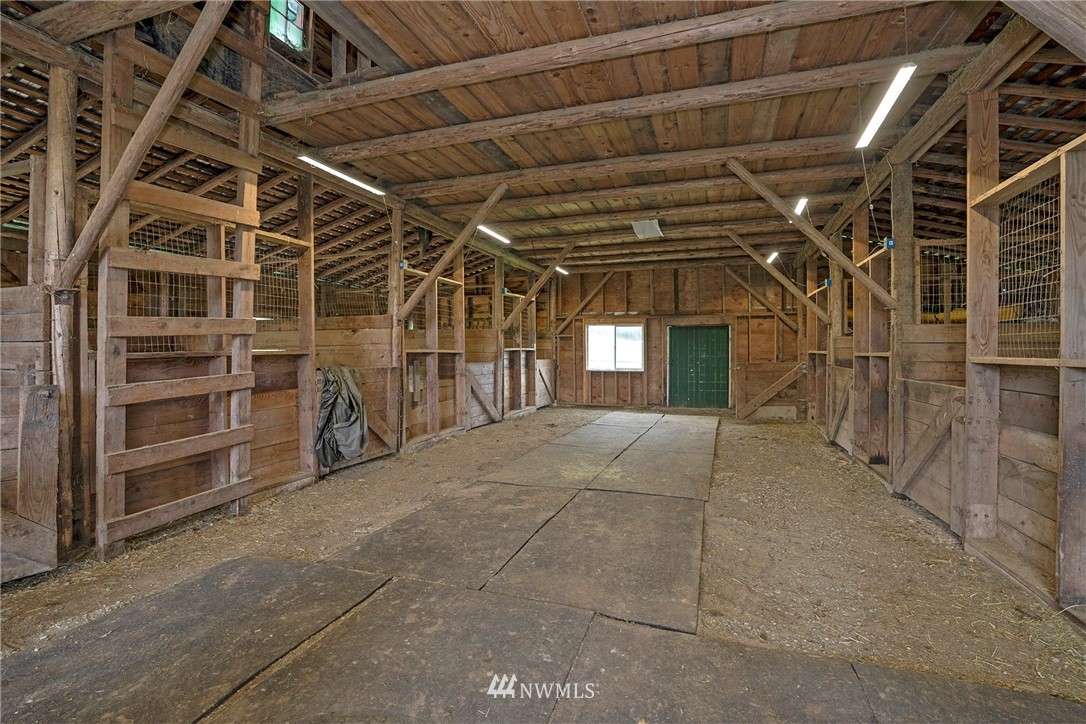916 Bergeson Road Southwest Lakebay, WA 98349 - Photo 36 of 40 Gallery Image 36