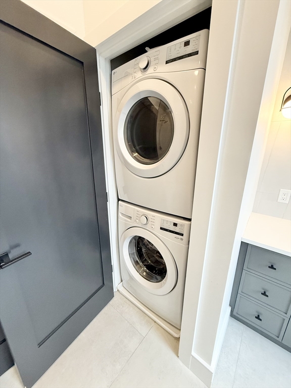 238 Webster Street, Unit 6 Boston, MA 02128 - Photo 11 of 19