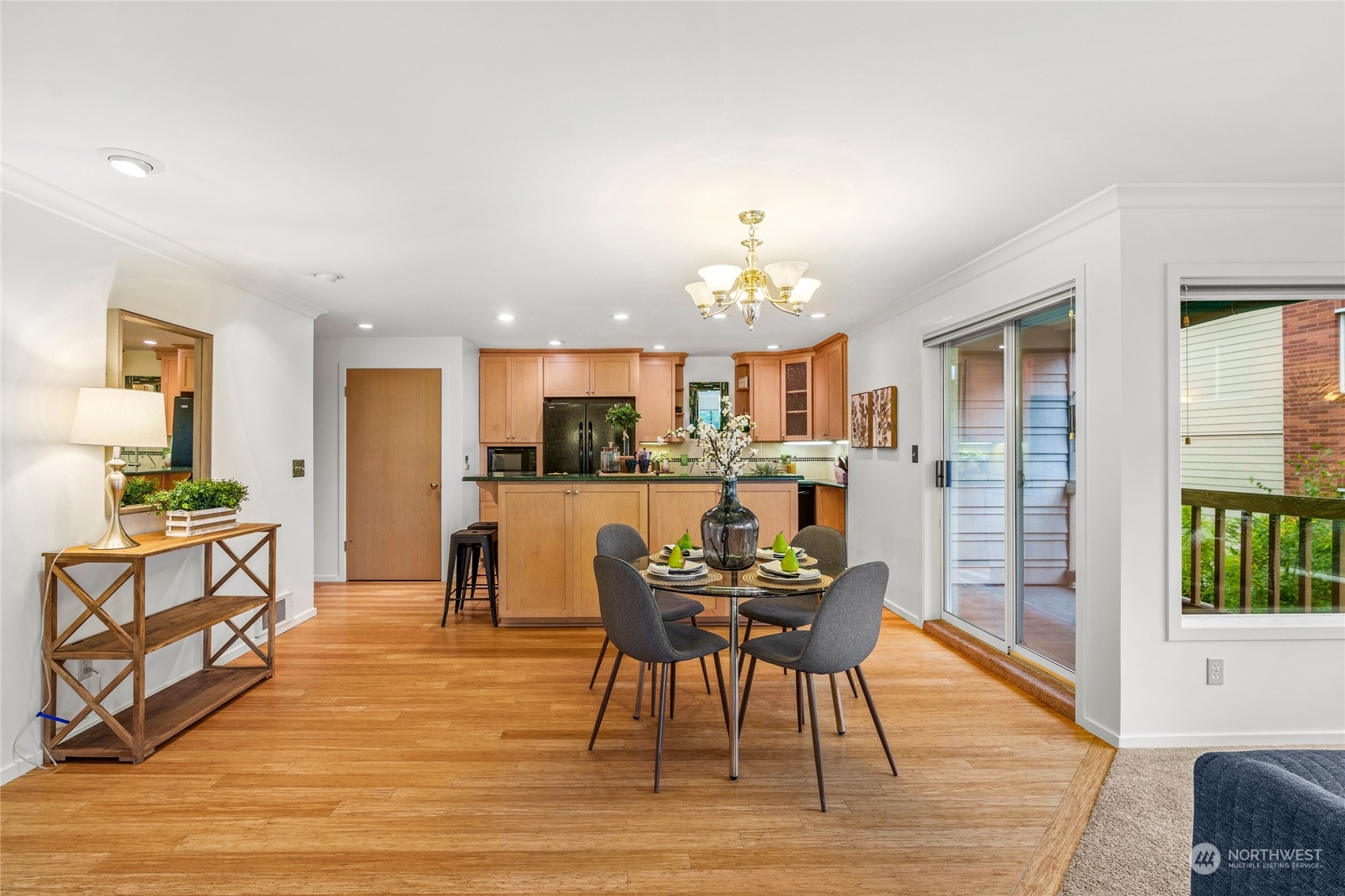 515 Walnut Street, Unit 2 Edmonds, WA 98020 - Photo 13 of 33 Gallery Image 13