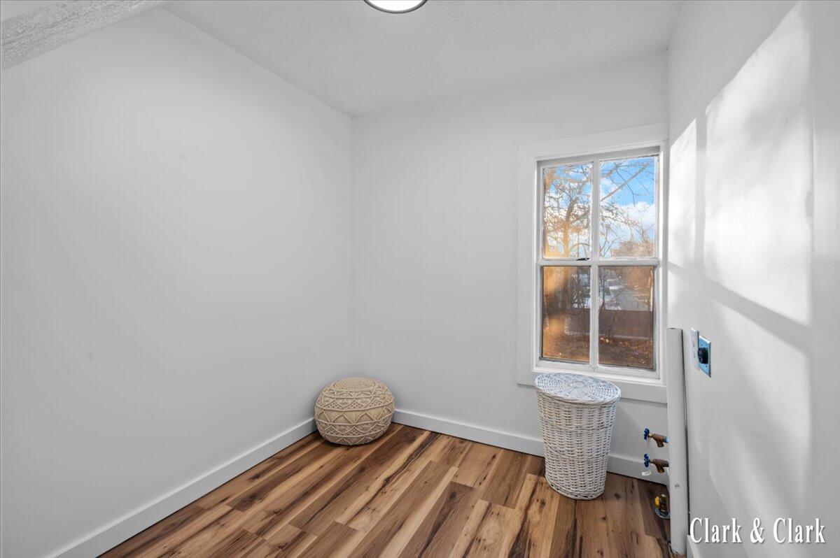 418 Allen Street Ionia, MI 48846 - Photo 16 of 37 58-INTERIOR 14A