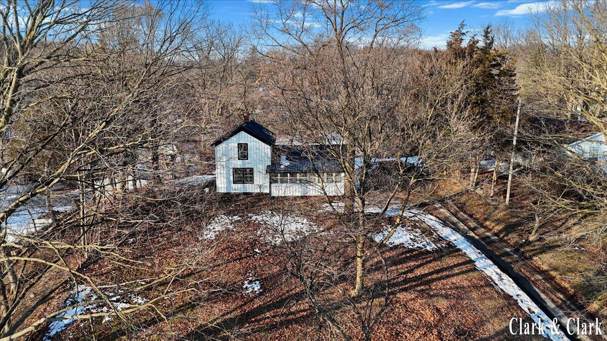 418 Allen Street Ionia, MI 48846 - Photo 29 of 37 06-DRONE 03A