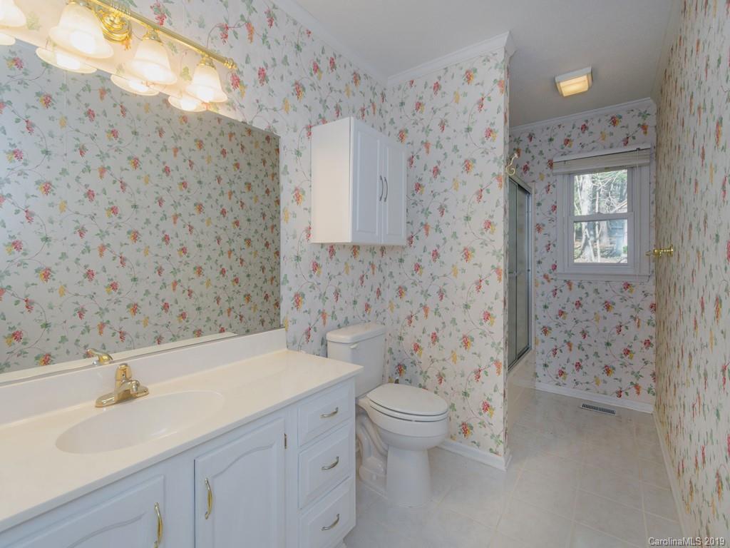 19 Legendary Road Hendersonville, NC 28739 - Photo 12 of 19 Gallery Image 12
