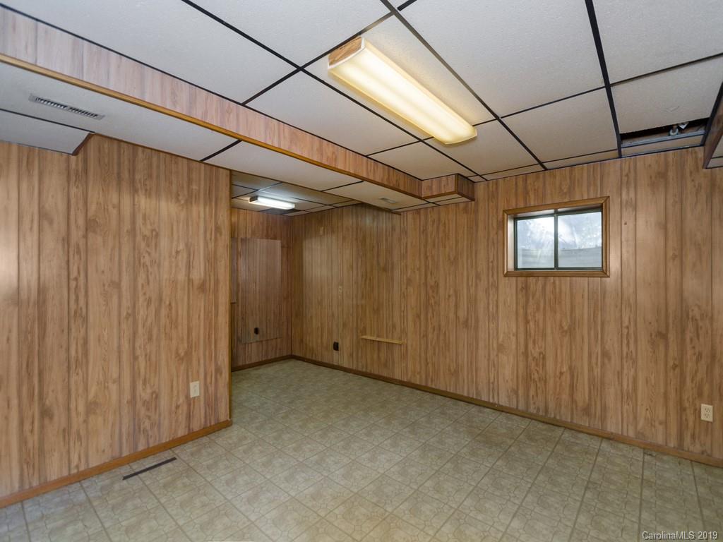 19 Legendary Road Hendersonville, NC 28739 - Photo 14 of 19 Gallery Image 14