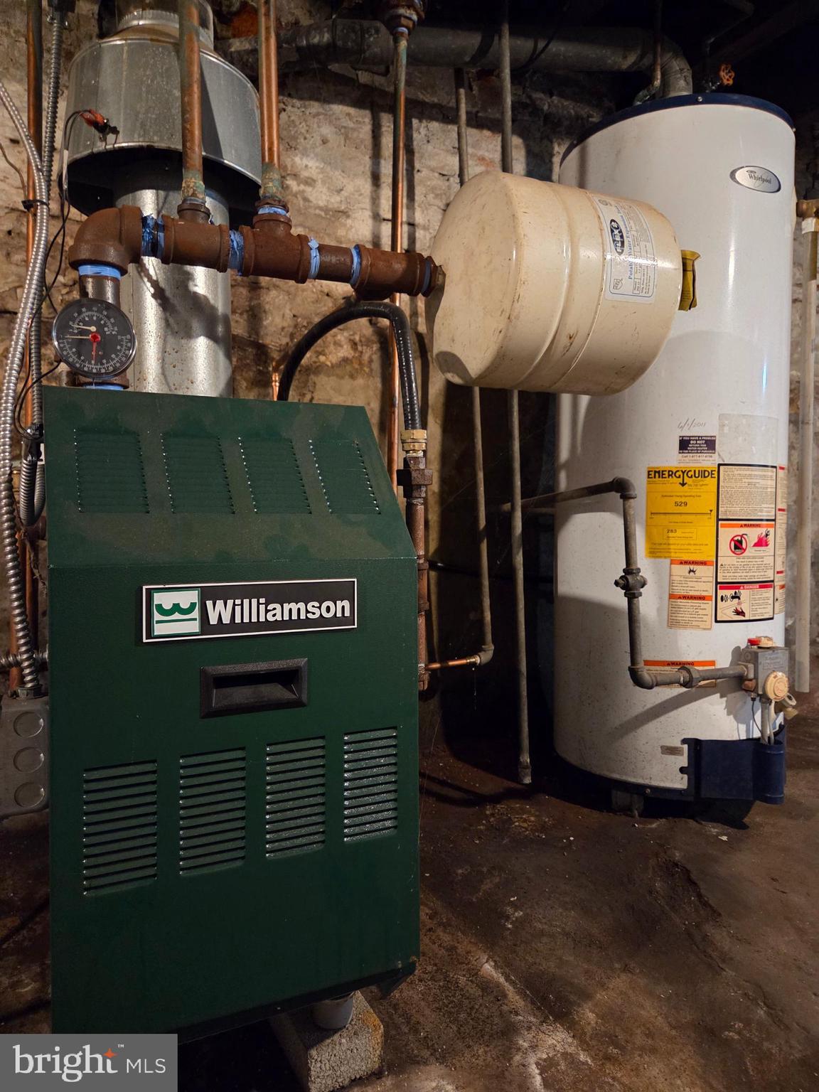 1712 Perkiomen Avenue Reading, PA 19602 - Photo 19 of 20