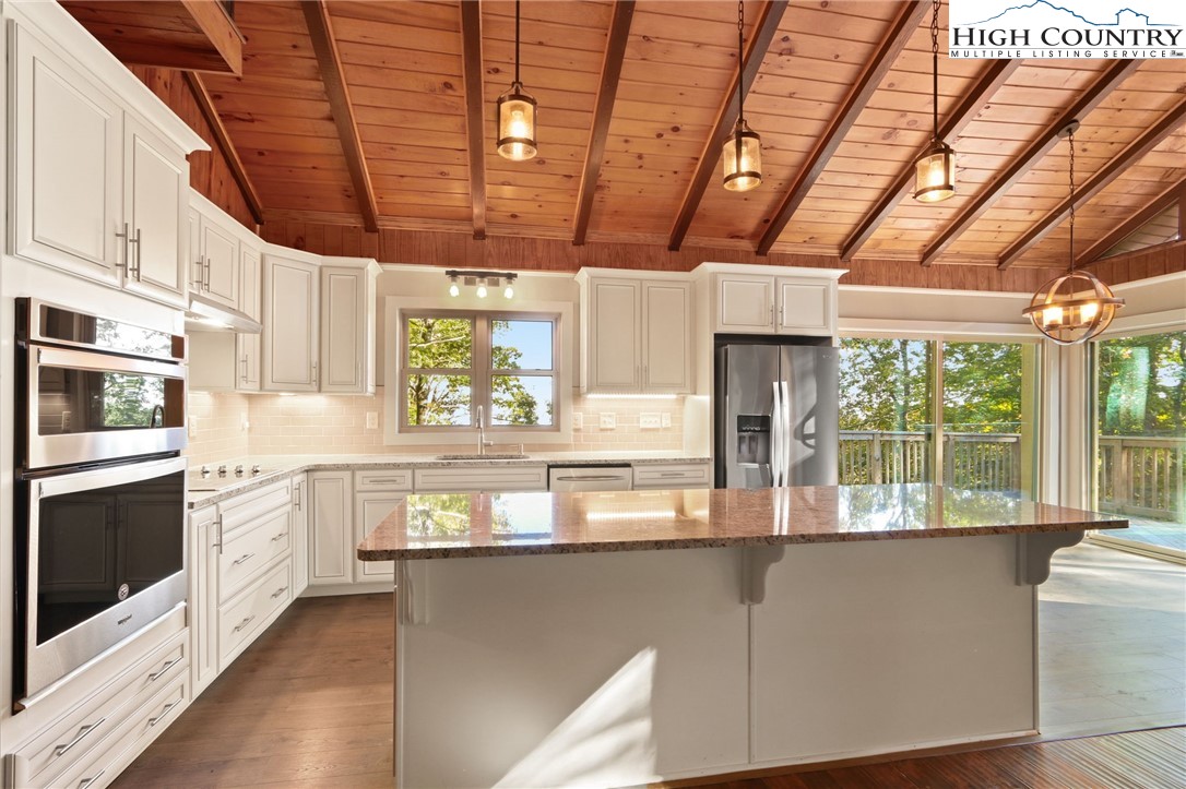 1367 Rocky Mountain Road Boone, NC 28607 - Photo 23 of 50