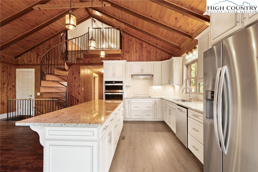 1367 Rocky Mountain Road Boone, NC 28607 - Photo 28 of 50