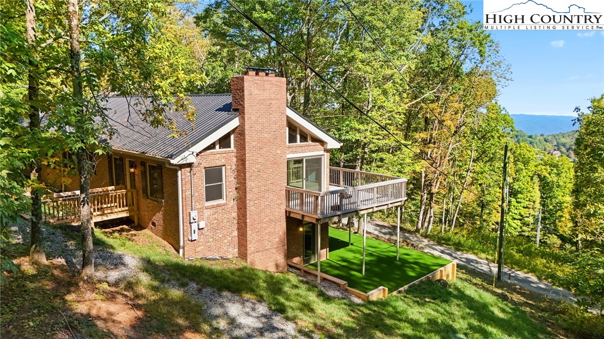 1367 Rocky Mountain Road Boone, NC 28607 - Photo 5 of 50
