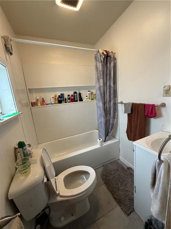 117 Charles Street Pittsburgh, PA 15210 - Photo 12 of 17 a bathroom with a sink and a mirror