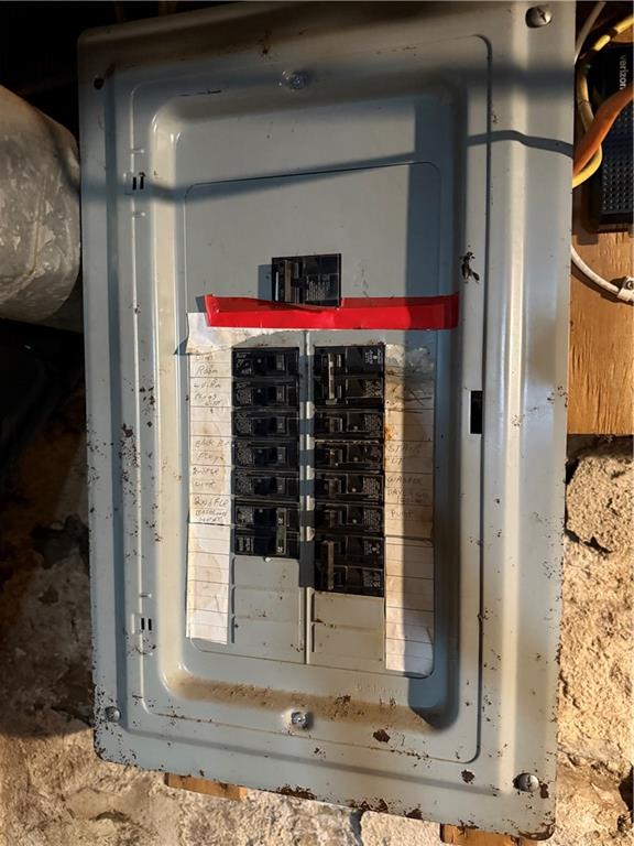 117 Charles Street Pittsburgh, PA 15210 - Photo 15 of 17 a view of a entryway