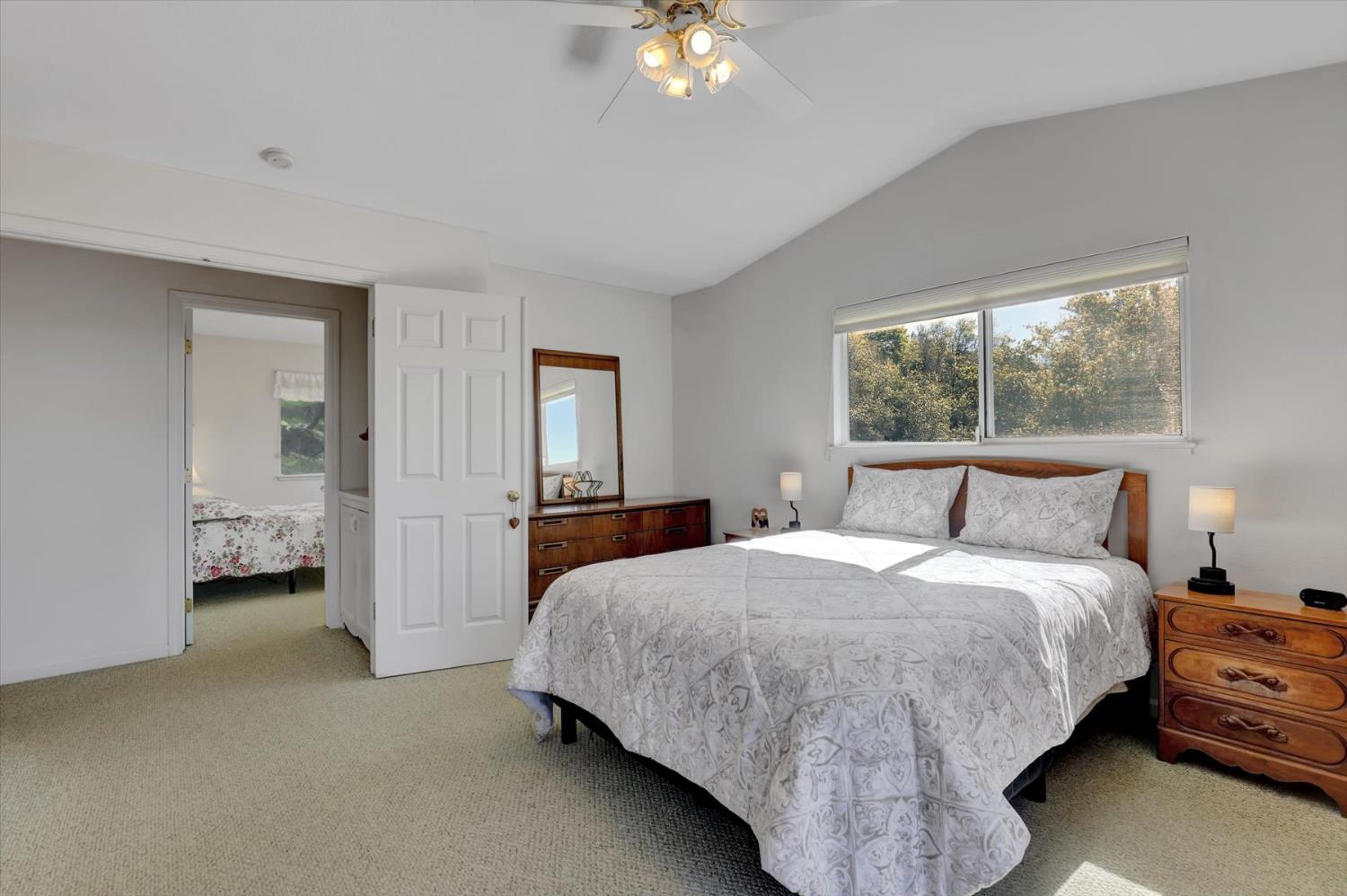 10952 Gopher Mine Trail Grass Valley, CA 95949 - Photo 29 of 98