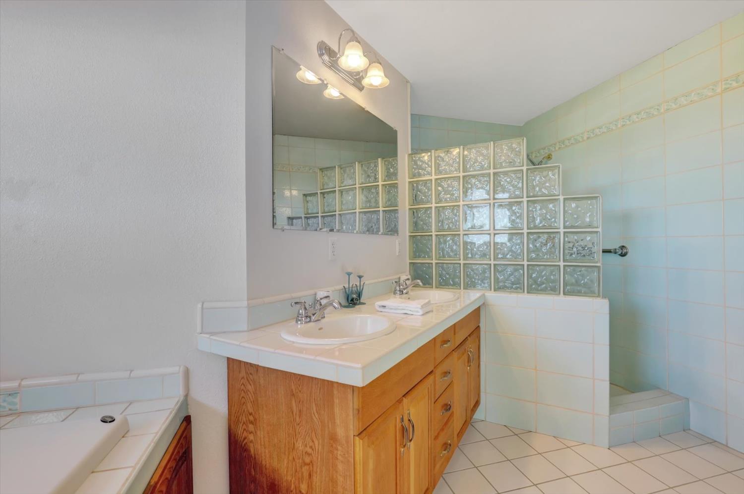 10952 Gopher Mine Trail Grass Valley, CA 95949 - Photo 32 of 98